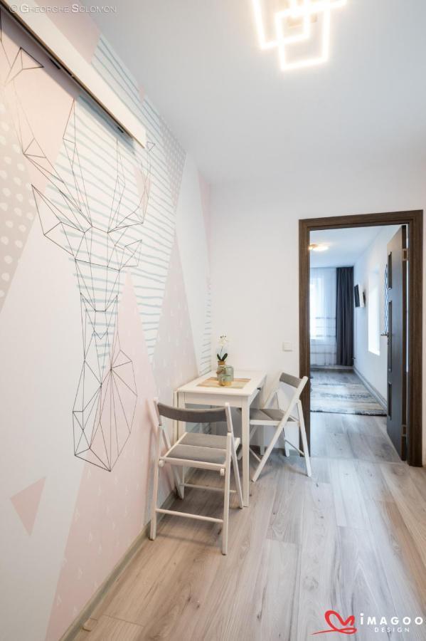 Long Street Suites براشوف المظهر الخارجي الصورة