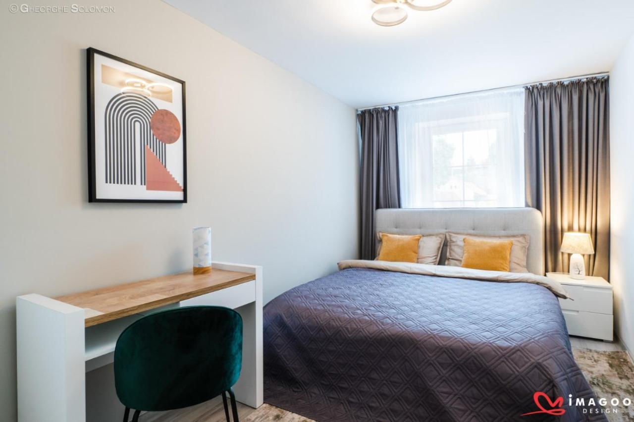 Long Street Suites براشوف المظهر الخارجي الصورة